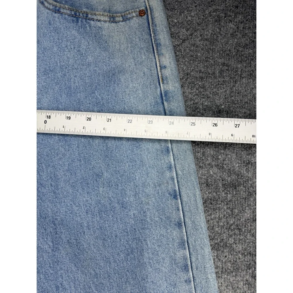 Vintage Levi's 505 Mens 42x32 Jeans Regular Fit Straight Leg Mid-Rise Cowboy Y2K